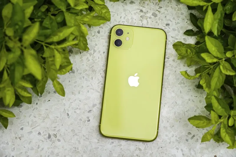 How to Disable App Tracking on iPhone (iOS 19 Privacy Guide)