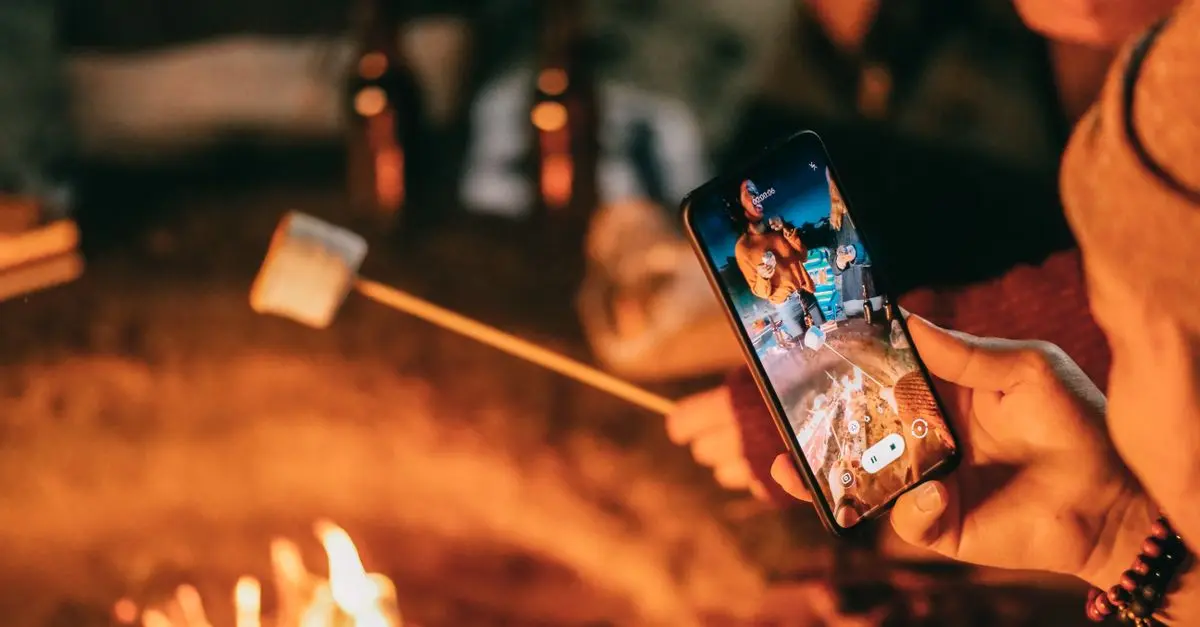 How to Keep Your Phone Cool in Summer (Heat Damage Prevention)